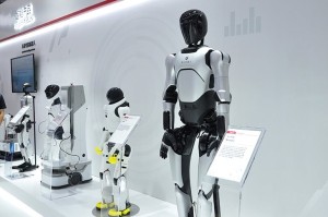 Chi phí sản xuất robot hình người sắp giảm 70% - chỉ cần 300-600 triệu là đủ để lắp 1 sản phẩm