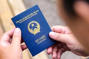 Từ 1/1/2026, ngân hàng ngừng giao dịch với khách dùng hộ chiếu