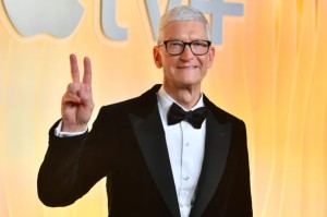 Công bố lương của CEO Apple: 7 giờ làm việc bằng thu nhập 1 năm của người Mỹ, có thể mua ngôi nhà giá 11 tỷ sau 2 ngày làm việc