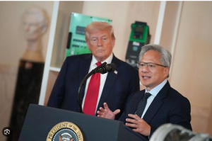 Ông Trump cho Nvidia bán chip H200 sang Trung Quốc nhưng đòi “cắt phế” 25%