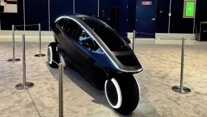 Will.i.am ra mắt xe điện TRINITY tại CES 2026