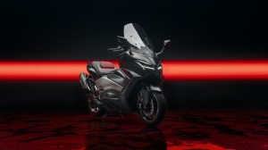 Yamaha ra mắt phiên bản kỷ niệm 25 năm dòng MAX: TMAX giới hạn 400 chiếc toàn cầu, XMAX nâng cấp "tận răng"