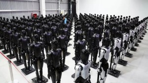 Đội quân tự động hóa: Công ty Trung Quốc ra mắt thị trường Mỹ với 3 robot hình người và 1 robot chó