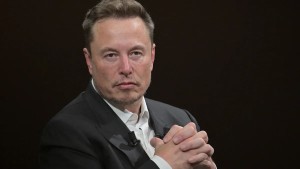 Elon Musk kể lý do lập OpenAI: Bất đồng với Google vì AI