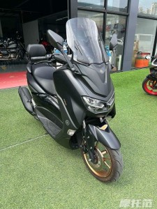 Yamaha NMAX 155 2026 bị chê đắt tại Trung Quốc, nhưng Yamaha dường như không muốn biến mẫu xe này thành “xe giá rẻ”
