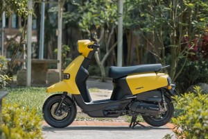 Suzuki bất ngờ tung xe tay ga 125cc gây sốt vì quá đáng yêu, về Việt Nam liệu có đủ sức đấu Honda Scoopy?