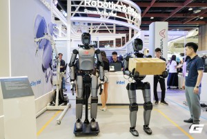 Lần đầu tiên VinRobotics đưa robot ra sân chơi quốc tế: Robot VR-H3.1 và VR-H3.2 xuất hiện tại Computex Taipei 2026