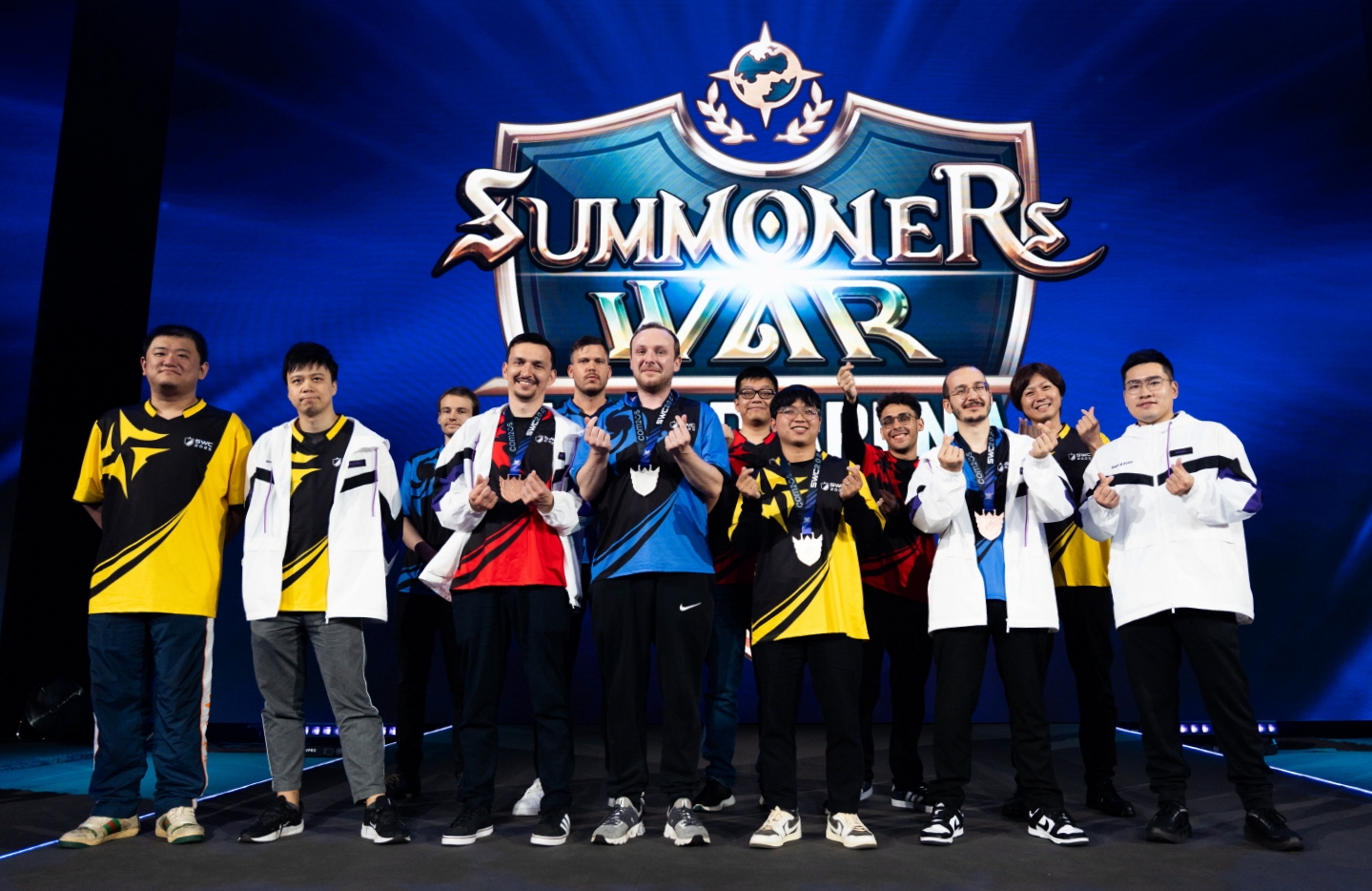 Summoners War & Nhà vô địch thế giới đến từ Việt Nam: PU - Ảnh 2. Summoners War & Nhà vô địch thế giới đến từ Việt Nam: PU - Ảnh 2.