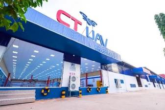 Thụy Sĩ giúp CT UAV siết tiêu chuẩn hàng không vũ trụ tại 5 nhà máy, hội sở - Ảnh 3. Thụy Sĩ giúp CT UAV siết tiêu chuẩn hàng không vũ trụ tại 5 nhà máy, hội sở - Ảnh 3.