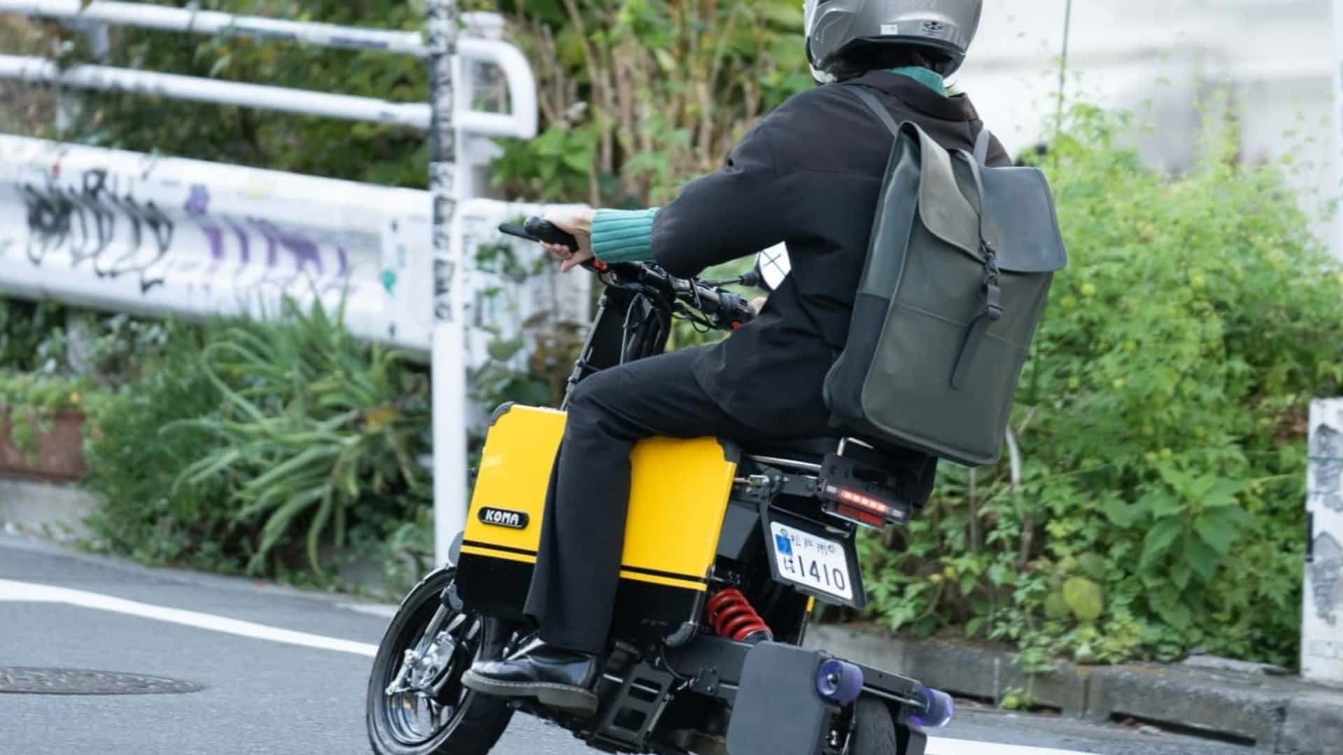 Chiếc xe máy điện gấp gọn như vali đang gây sốt: Nhỏ mà có võ- Ảnh 4.