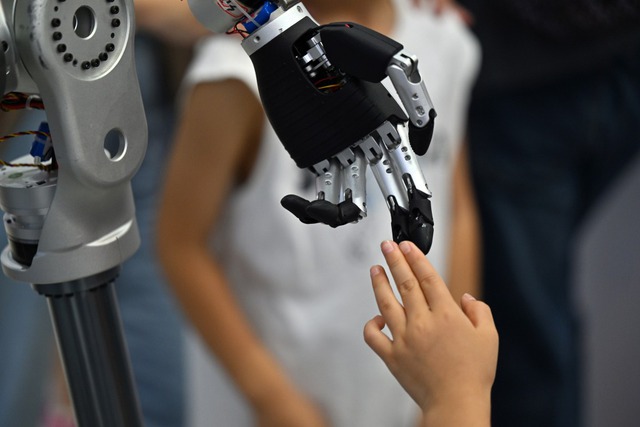 Trung Quốc siết chặt quản lý ngành robot hình nhân trước nguy cơ "bong bóng" đầu tư và sao chép công nghệ - Ảnh 3.