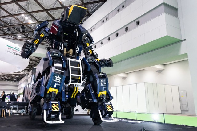 Giấc mơ Gundam thành hiện thực: Siêu robot Tsubame Archax giá 3 triệu đô la chinh phục giới thượng lưu và hướng tới Mặt Trăng - Ảnh 1.