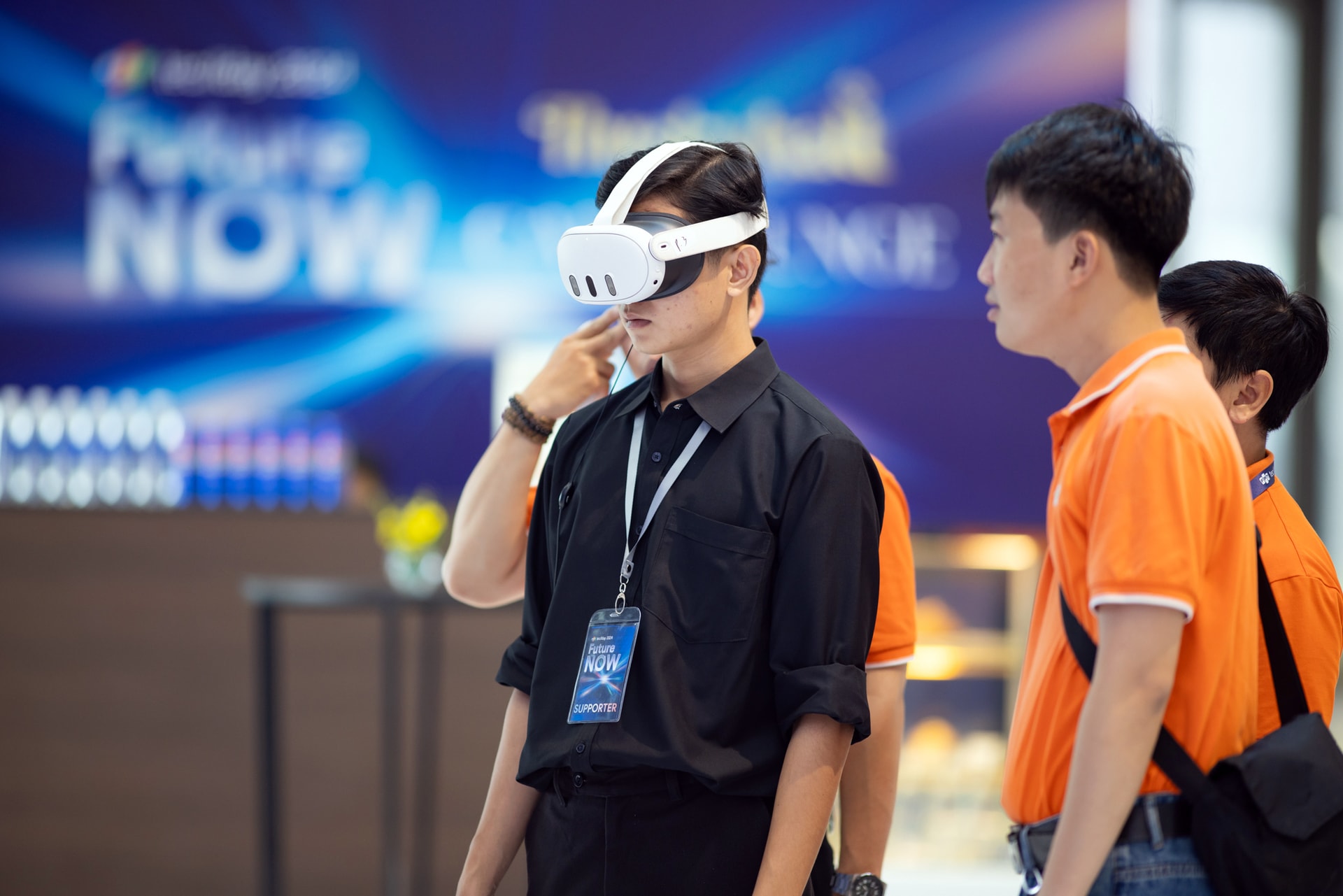 Ông Trương Gia Bình 'flex': FPT đã có 'ChatGPT của chính mình' với quy mô 70 tỷ tham số, có khoảng 5 triệu người dùng thường xuyên - Ảnh 2.