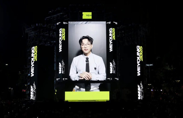 Samsung và hành trình trở thành thương hiệu công nghệ được giới trẻ yêu thích tại WeYoung 2025- Ảnh 2.