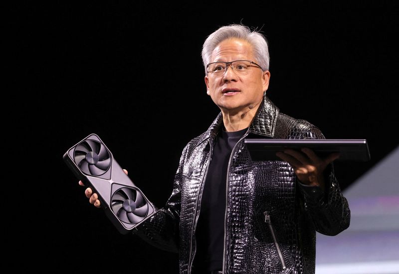 CEO Jensen Huang tiết lộ sốc: Trong kỷ nguyên AI, trí thông minh sẽ trở nên rẻ rúng, tương lai thuộc về người có “gu" - Ảnh 2.