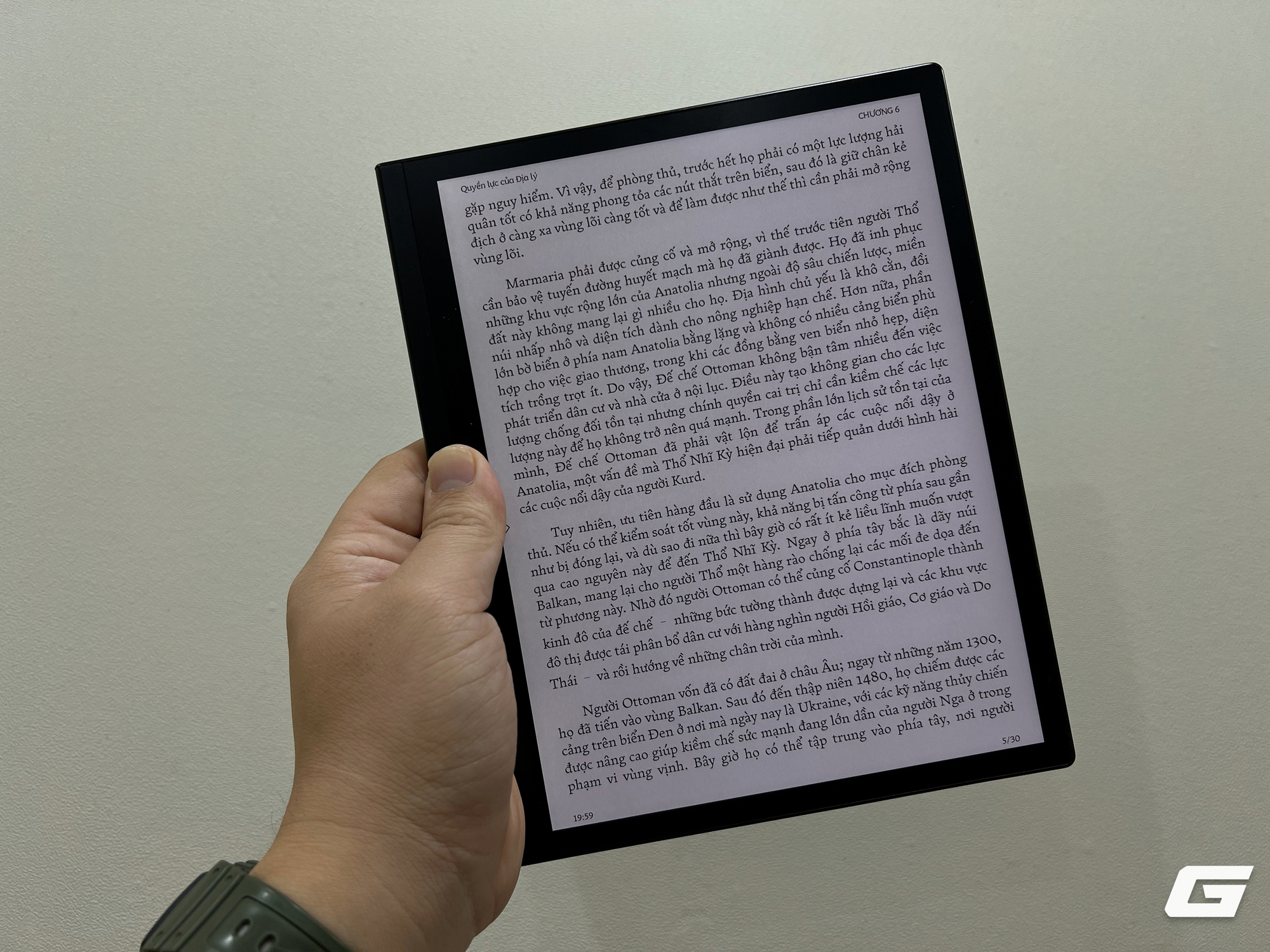 Trên tay iReader Smart 5C: Máy đọc sách màn hình màu 10,3 inch đã thực sự 'đáng giá'?- Ảnh 1.