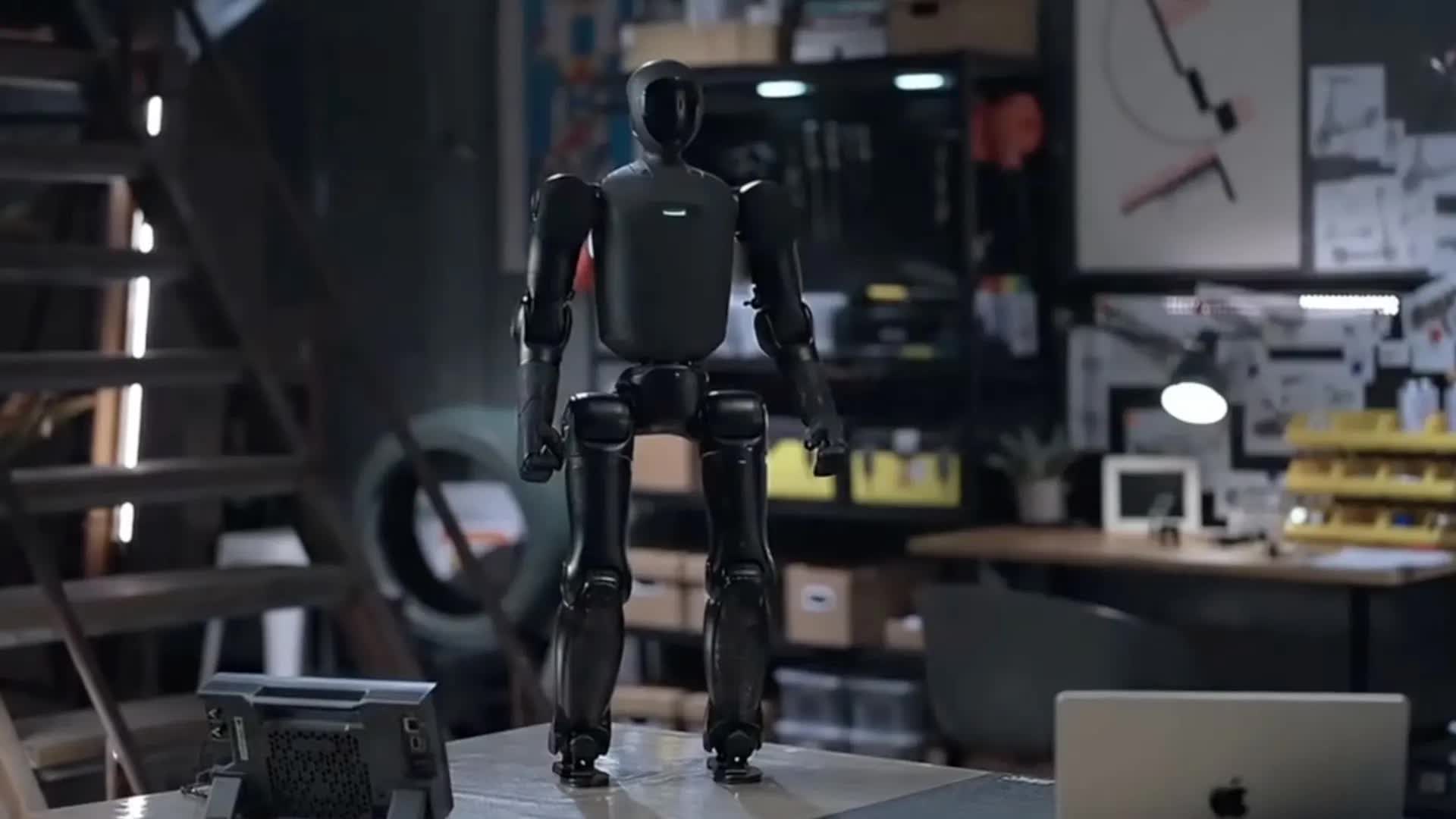 Agibot của Trung Quốc ra mắt robot hình người cỡ nhỏ có thể dễ dàng bỏ vào ba lô- Ảnh 1.