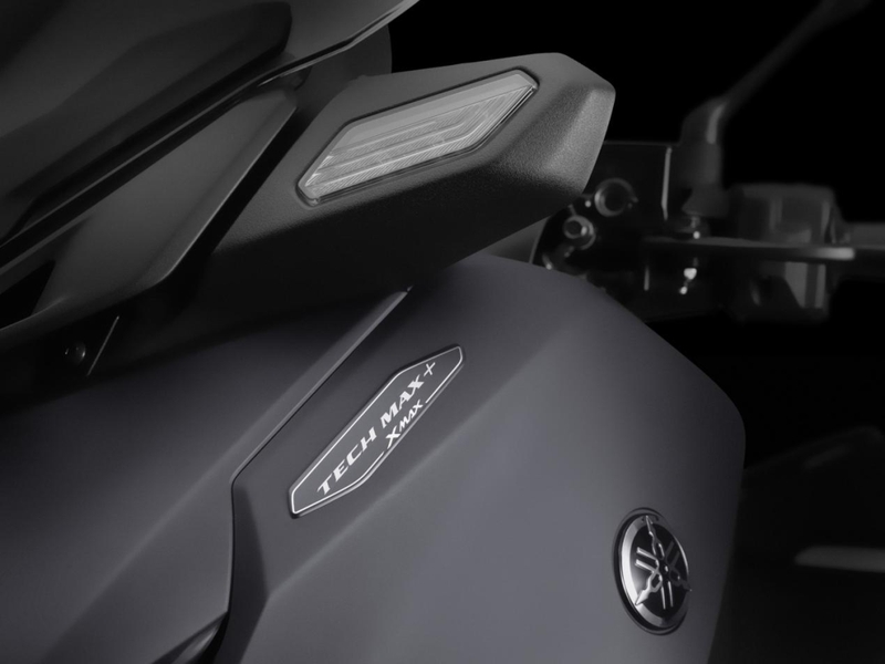 Yamaha ra mắt phiên bản kỷ niệm 25 năm dòng MAX: TMAX giới hạn 400 chiếc toàn cầu, XMAX nâng cấp "tận răng"- Ảnh 11.