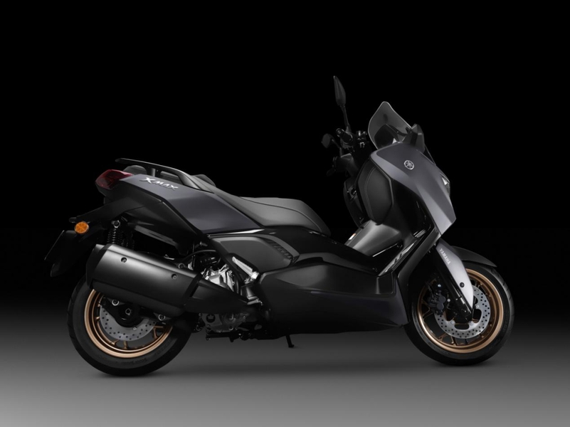 Yamaha ra mắt phiên bản kỷ niệm 25 năm dòng MAX: TMAX giới hạn 400 chiếc toàn cầu, XMAX nâng cấp "tận răng"- Ảnh 10.