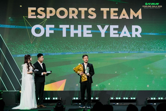 FC Online Year-End Gala 2025 - "Shine Your Journey – Build Our Greatness"- Ảnh 15.