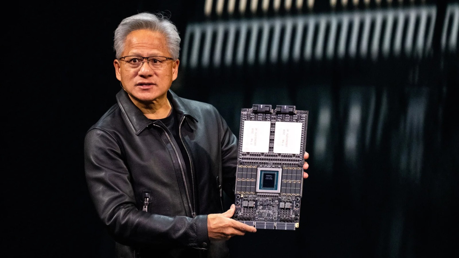 Jensen Huang nói thẳng: Trung Quốc không được mua chip Blackwell hay Rubin- Ảnh 2.