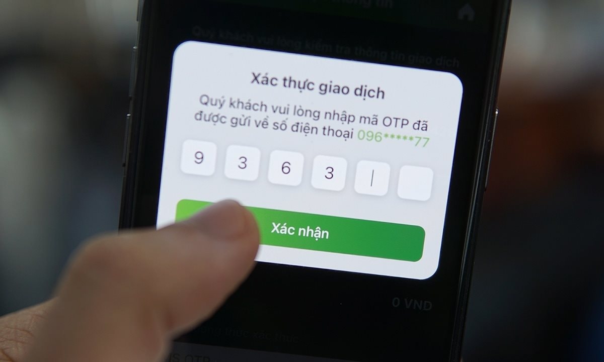 Phát hiện thủ đoạn mới cực nguy hiểm khiến tất cả OTP đăng nhập tài khoản ngân hàng, ví điện tử... của người dùng chuyển thẳng cho lừa đảo- Ảnh 1.