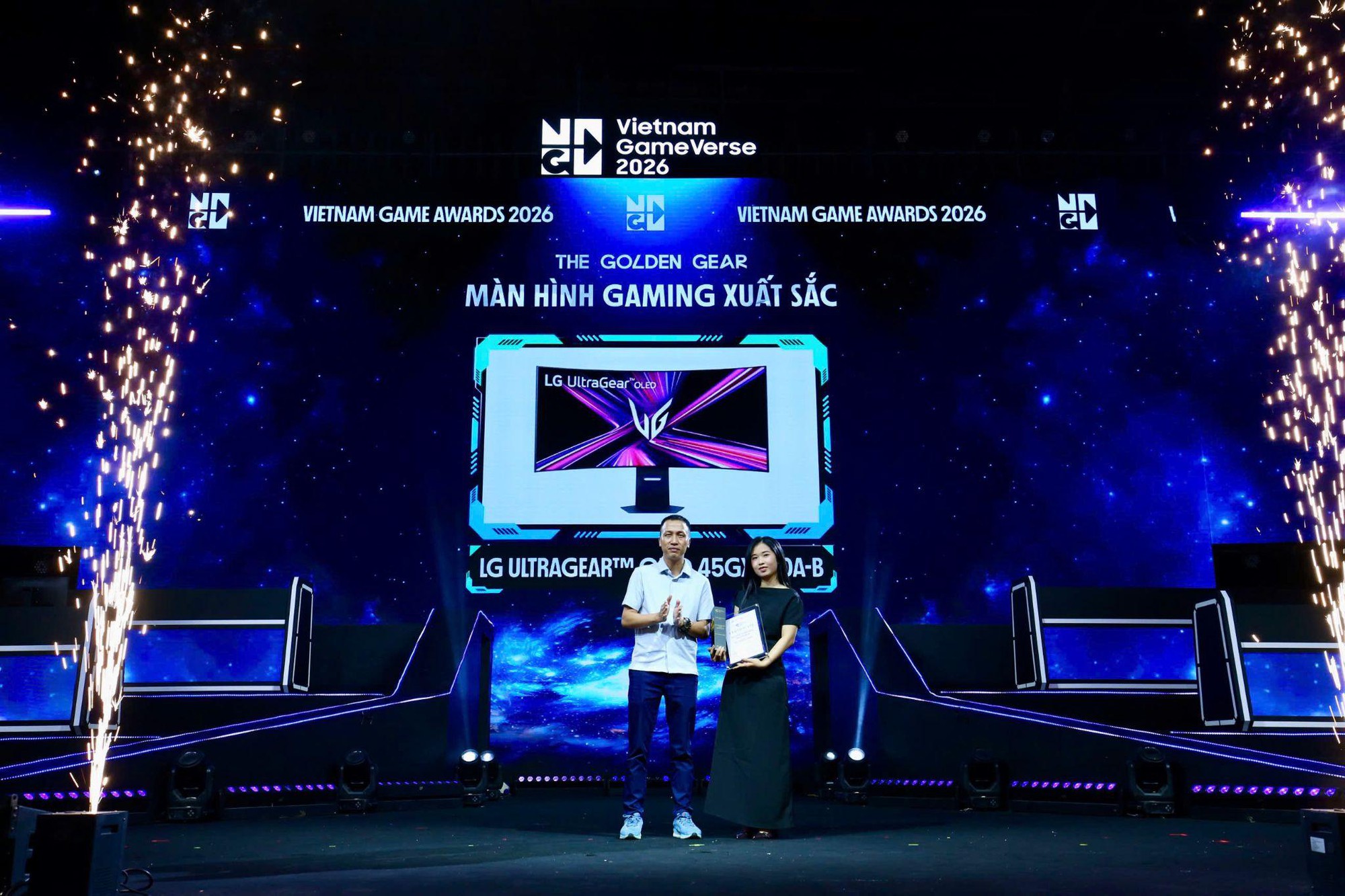 Màn hình LG OLED Gaming 5K2K được vinh danh tại Vietnam Game Awards 2026 - Ảnh 1.