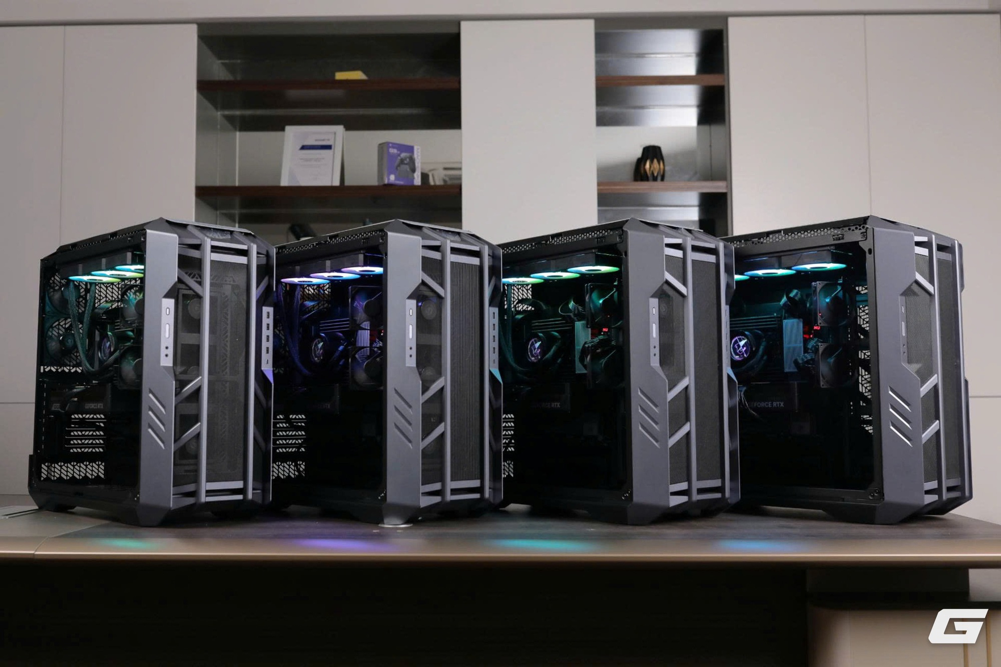 Cận cảnh bộ PC AI giá 1 tỷ đồng tại Việt Nam: Riêng tiền RAM 768GB đã mất 600 triệu đồng, nhưng doanh nghiệp vẫn mạnh tay mua liền 4 bộ- Ảnh 1.