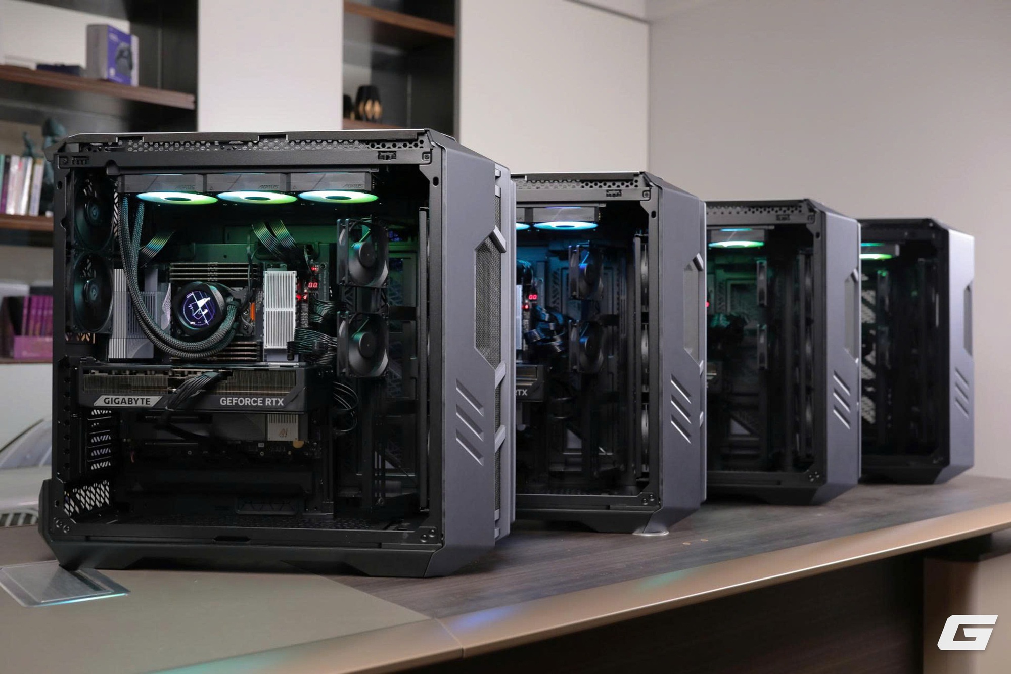 Cận cảnh bộ PC AI giá 1 tỷ đồng tại Việt Nam: Riêng tiền RAM 768GB đã mất 600 triệu đồng, nhưng doanh nghiệp vẫn mạnh tay mua liền 4 bộ- Ảnh 2.