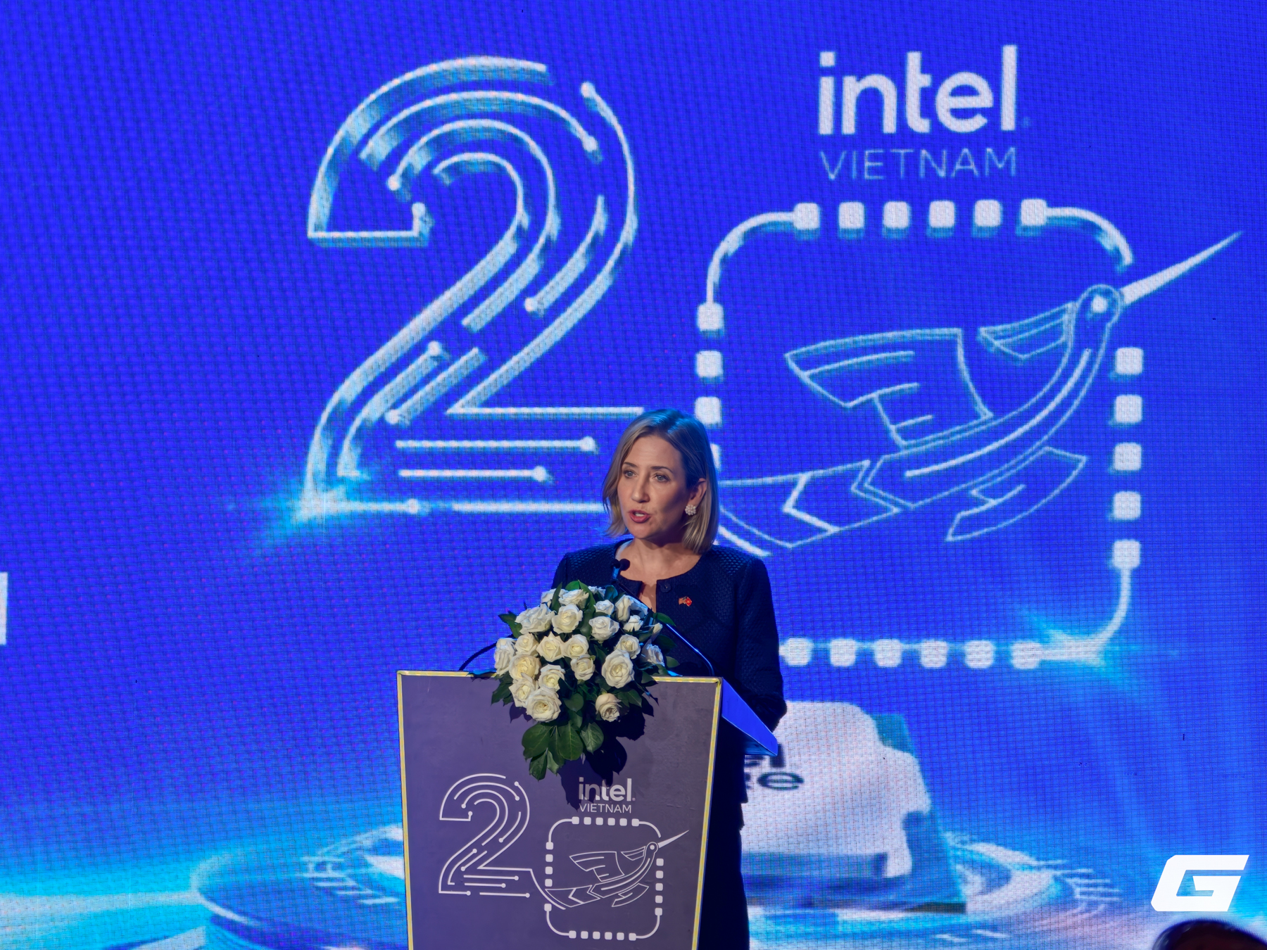 Tổng lãnh sự Mỹ tại TP.HCM nói về hành trình 20 năm Intel ở Việt Nam: “Nơi họ đến, họ đều góp sức xây dựng”- Ảnh 2.