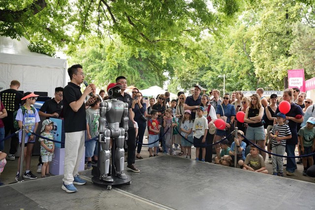 VinDynamics lần đầu ra mắt robot hình người tại hai sự kiện công nghệ hàng đầu thế giới- Ảnh 2.