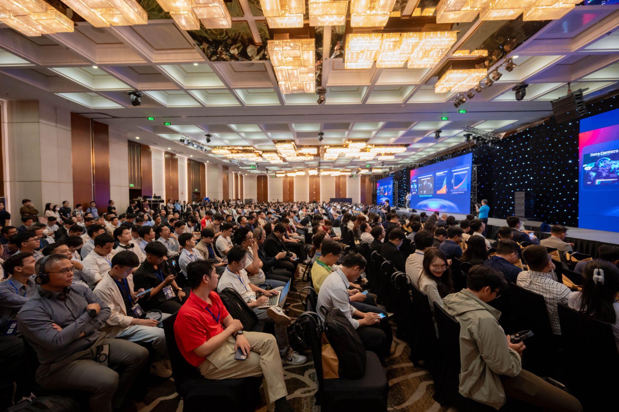 Thành phố Hồ Chí Minh nổi lên như cực tăng trưởng mới của Data Center, Cloud và AI - Ảnh 1.