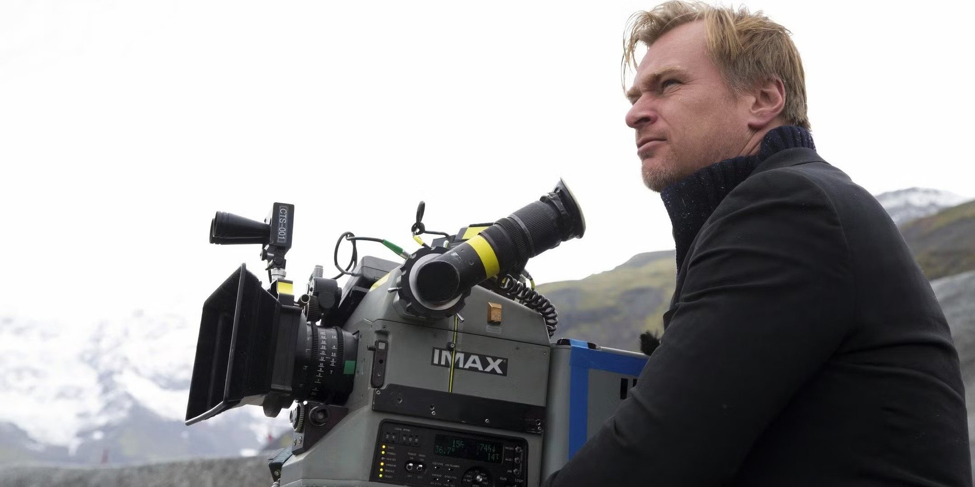 Christopher Nolan vừa làm điều Apple từng làm với iPhone: Cả Hollywood buộc phải bước vào một cuộc đua hoàn toàn mới - Ảnh 2.